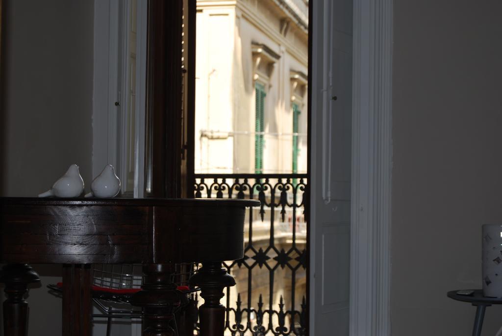 Palazzo Del Centro Bed & Breakfast Lecce Dış mekan fotoğraf